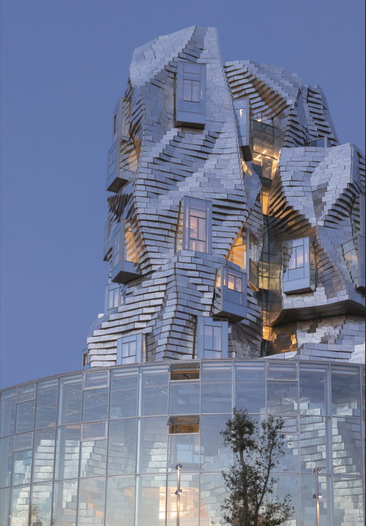Fondation Luma, Arles : la tour conçue par Frank Gehry.