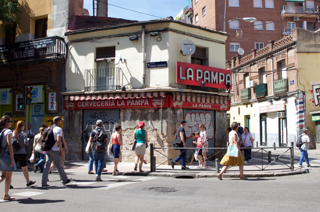 Groupe de stagiaires à Madrid