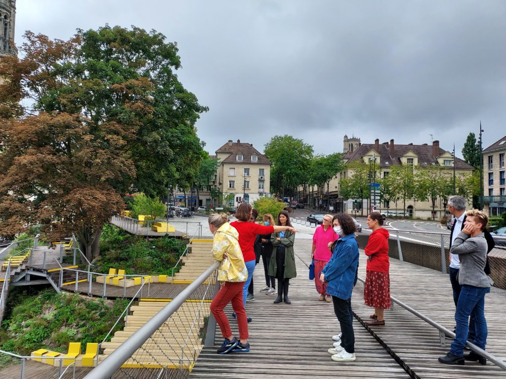 Journée d’embarquement des quatre villes du programme Territoires en commun à Mantes-la-Jolie.