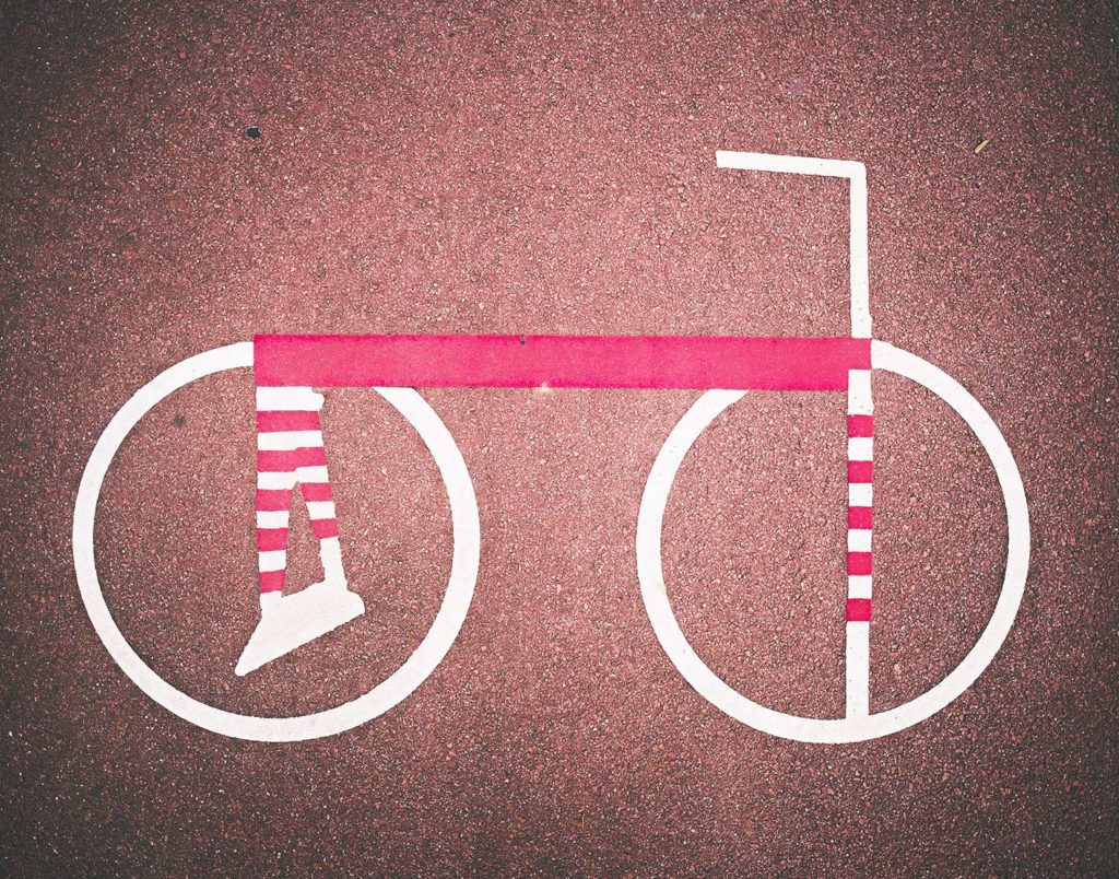 Vélo dessiné au sol